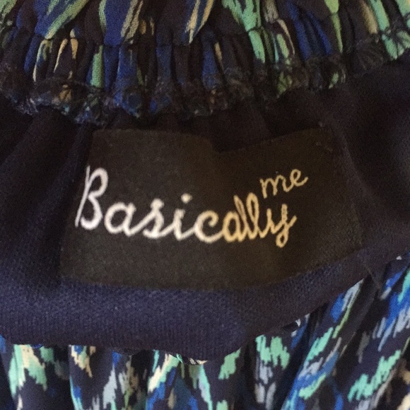 Dress - Picture 6 of 7